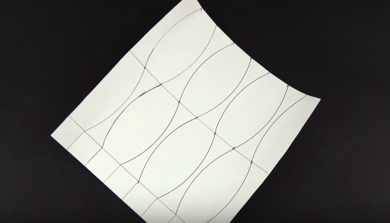 Cách xếp lọ hoa giấy theo phong cách Origami - bước 1