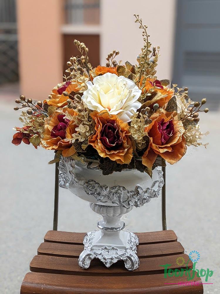 Chậu hoa hồng kim tuyến màu cam