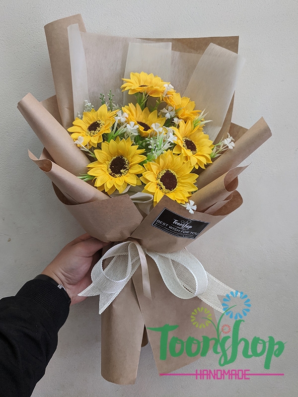 Bó hướng dương sáp 7 bông 01