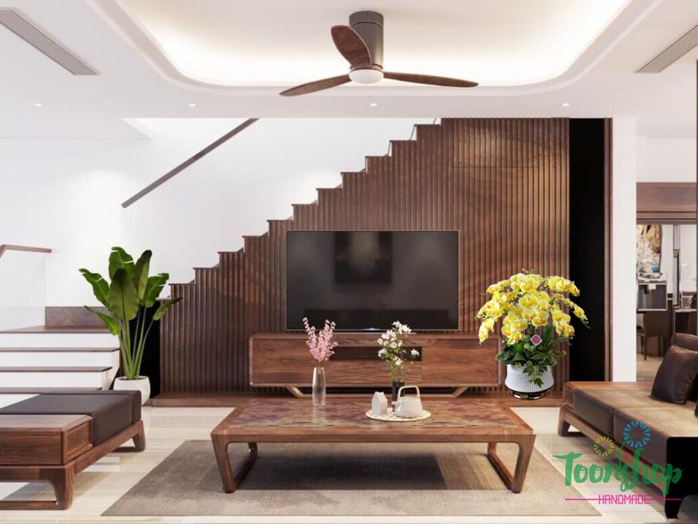 Lan hồ điệp vàng tạo nên điểm nhấn ấn tượng