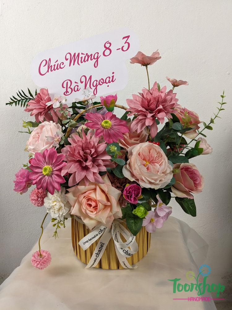 Giỏ hoa lụa tặng ngày 08-03 