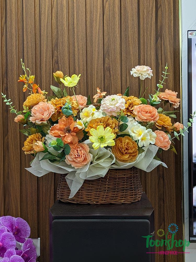 Giỏ hoa lụa thích hợp sử dụng cho nhiều sự kiện
