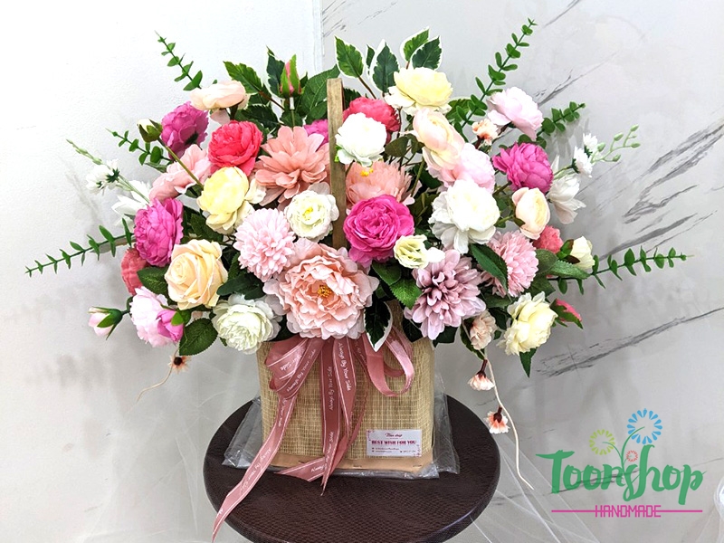 Lẵng hoa lụa thiết kế tone màu hồng mẫu số 1