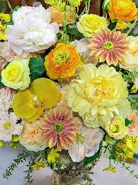 Bình hoa lụa đẹp tone màu vàng