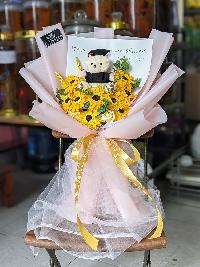 Bó hoa gấu tốt nghiệp mẫu số 2