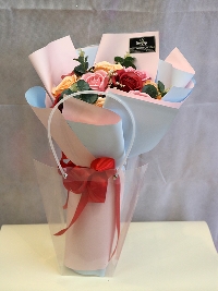 Bó hồng giấy 18 bông Gửi Trọn Niềm Tin 04