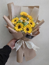 Bó hướng dương sáp 7 bông 01