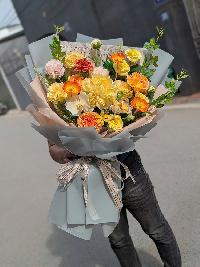 Bó hoa lụa cao cấp mẫu mới tone vàng cam