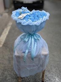 Bó hoa nhũ trái tim 28 bông màu xanh dương