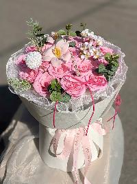 Bó hoa sáp tặng người yêu màu hồng