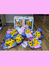 Set bó hoa sáp hướng dương 5 bông kèm túi thiệp