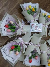 Bó hoa tulip 3 bông chất liệu cao su non