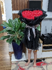 Bó hoa hồng sáp trái tim 50 bông đỏ