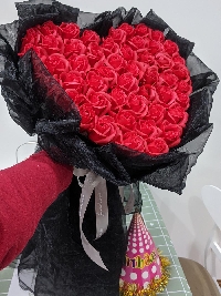 Bó hoa hồng sáp trái tim 50 bông đỏ