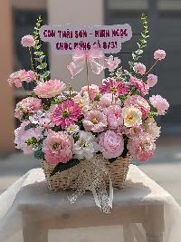 Giỏ hoa lụa tone hồng tặng thầy cô