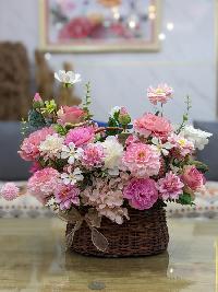 Giỏ hoa lụa tặng sếp
