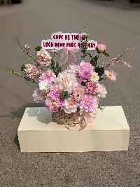 Giỏ hoa đẹp cỡ vừa mẫu mới chất liệu hoa lụa nhập khẩu