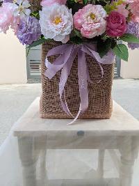 Lẵng hoa lụa mừng khai trương màu hồng mix tím