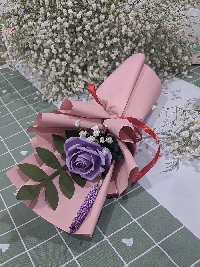 Bó hoa hồng giấy mỹ thuật đơn màu tím nhạt