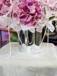 Hộp hoa cẩm tú cầu màu hồng chất liệu hoa lụa