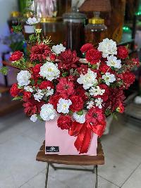 Lăng hoa lụa chúc mừng màu đỏ