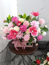 Lẵng hoa lụa thiết kế tone màu hồng tươi nhỏ