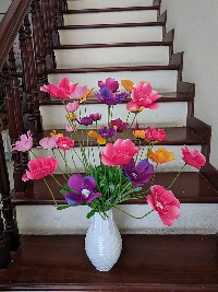 Lọ hoa con bướm xuân 01