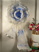 Bông hoa giấy trang trí tường decor văn phòng