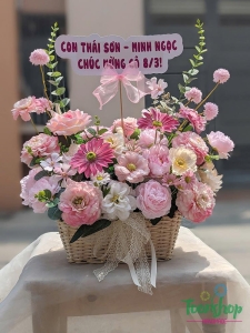 Giỏ hoa lụa tone hồng tặng thầy cô