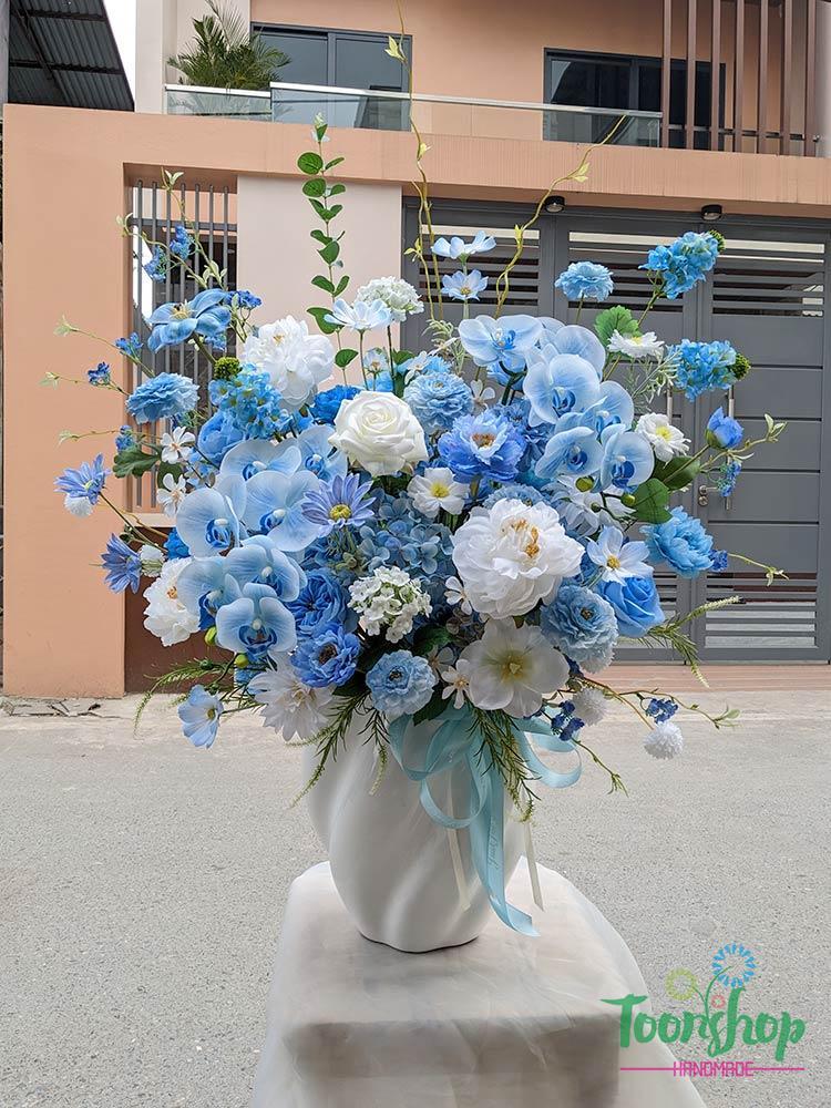 Bình hoa to đẹp trang trí phòng khách, sảnh khách sạn